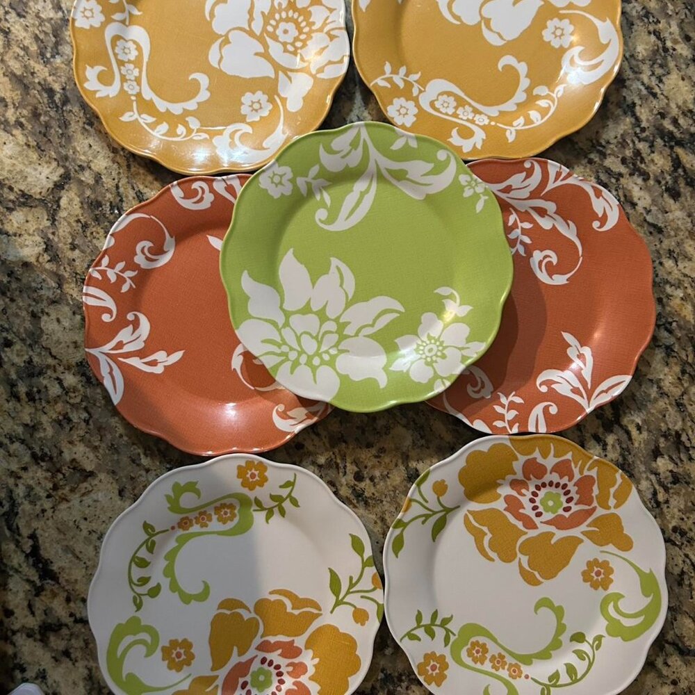 Dinnerware